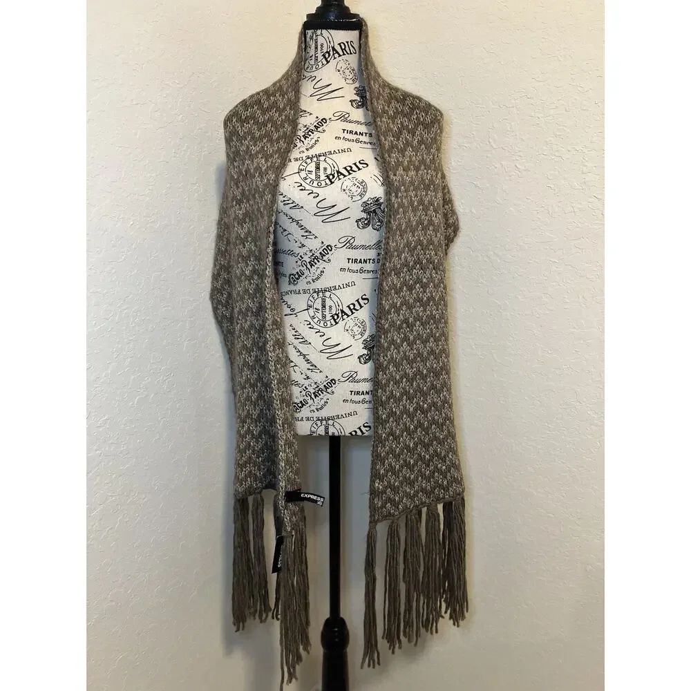 Express Women’s Knit Scarf NWT Gold Embellishments Some Snags Fringe On Ends